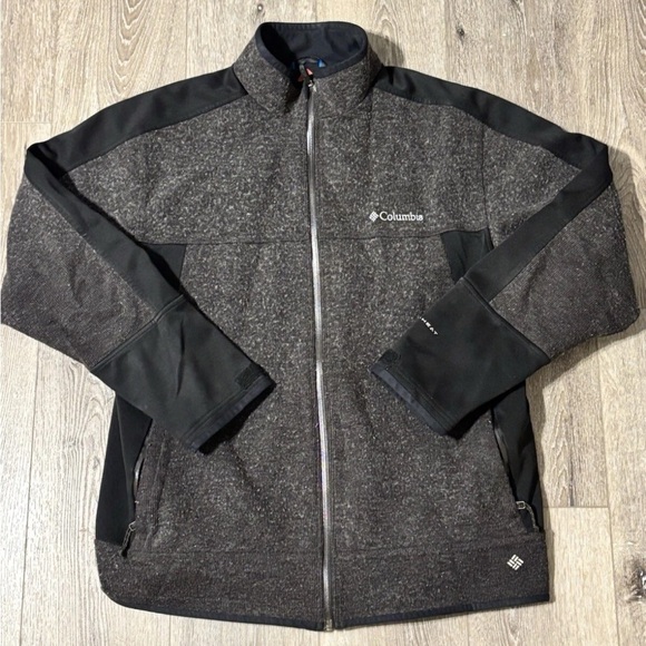 Columbia Other - Columbia Omni heat  Men's Charcoal and Black Performance Jacket